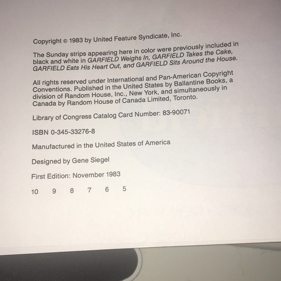 The Second Garfield Treasury circa 1983 - Picture 4 of 12